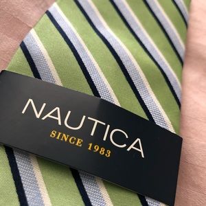 100% Silk Brand New Nautica Tie